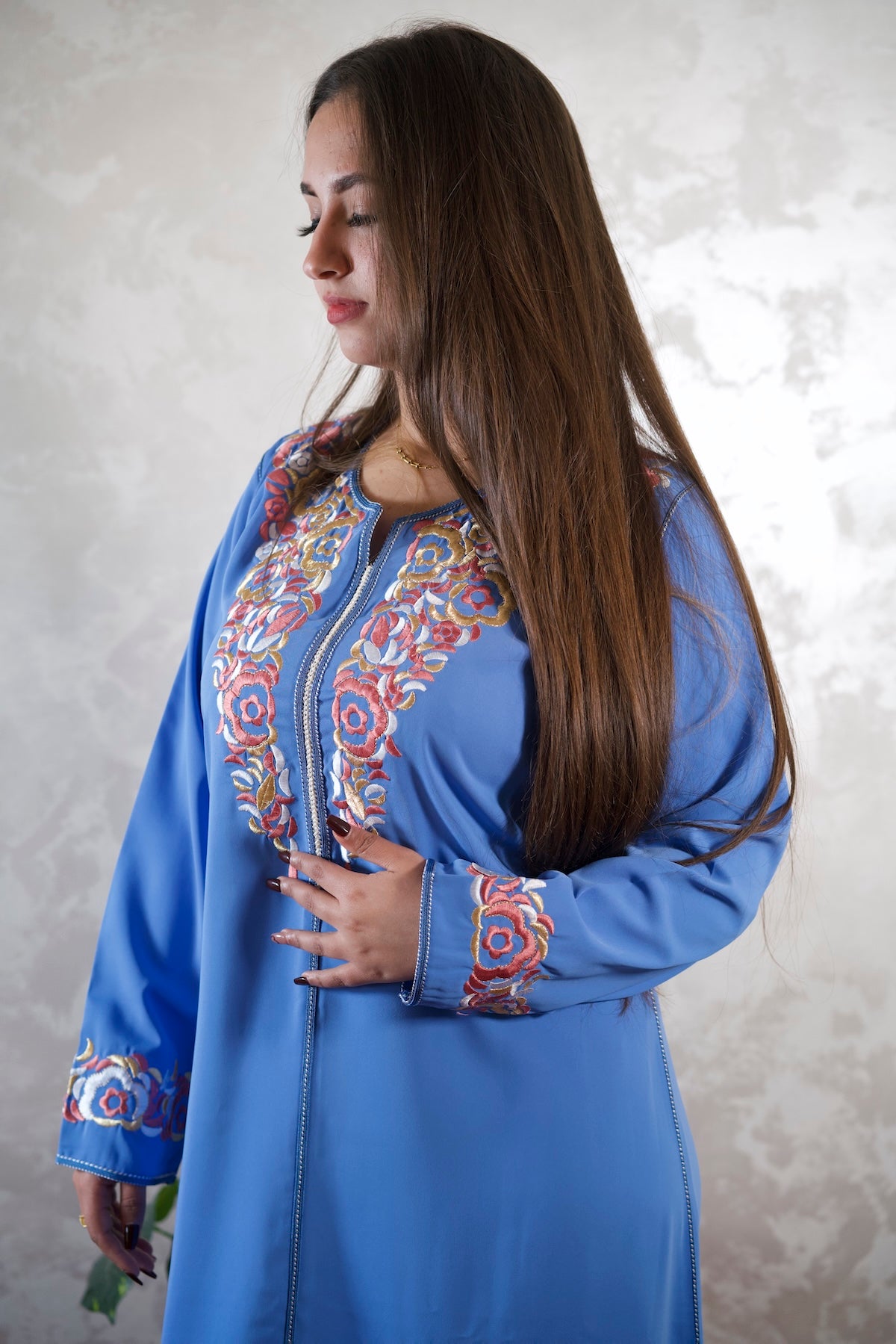 Elegant crepe caftan with master craftsmanship and Rabat-style embroidery
